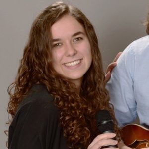 Meet your Posher, Abbey